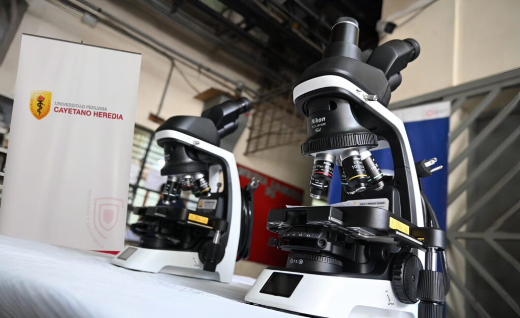 noti-111125-02-famee