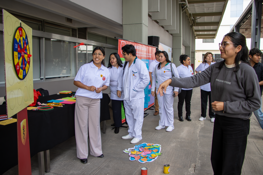 noti-171125-12-famee