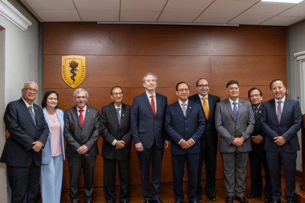 noti-150426-000-faest